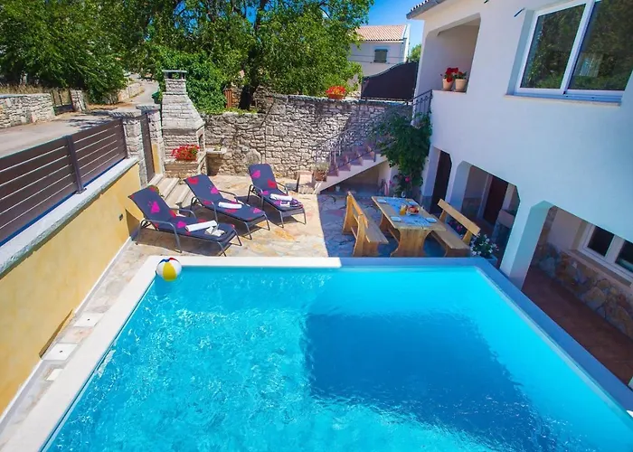 Kris With Pool In * Mrgani